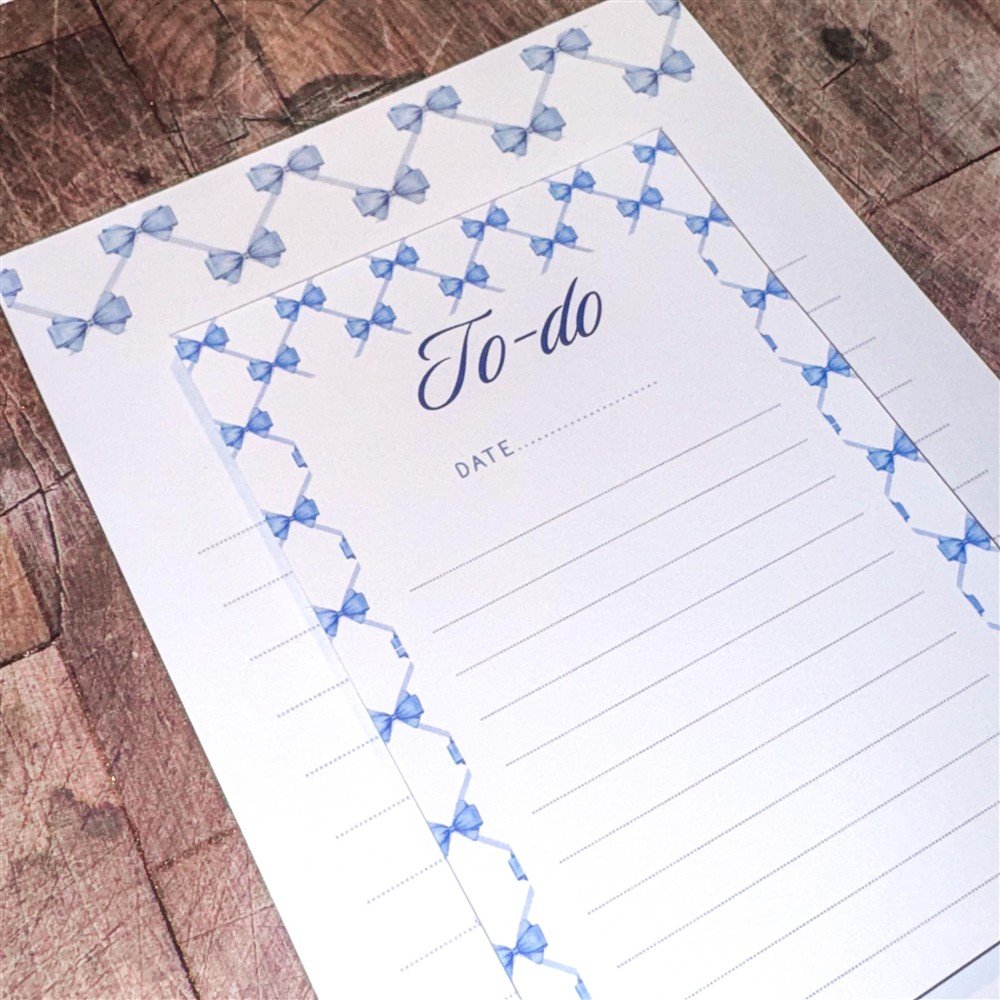 blue bows notepad 3