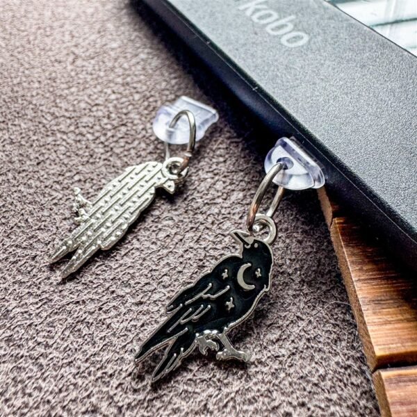Raven Kindle Charm, E-Reader Dust Plug & Phone Charm