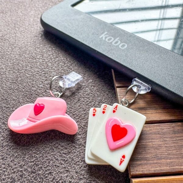 Preppy Kindle Charm Set – Pink Cowboy Hat & Playing Cards E-Reader Dust Plugs