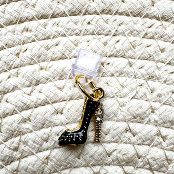 Black High Heel Kindle Charm – Glam E-Reader Dust Plug & Phone Charm