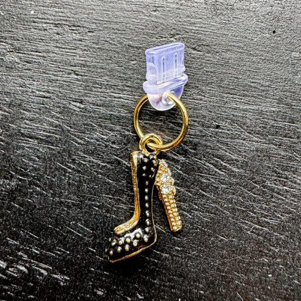 Black High Heel Kindle Charm – Glam E-Reader Dust Plug & Phone Charm