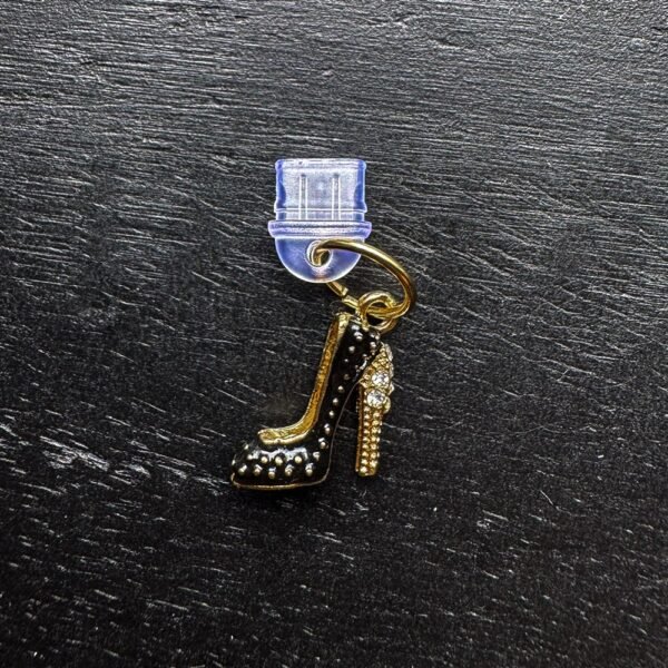 Black High Heel Kindle Charm – Glam E-Reader Dust Plug & Phone Charm