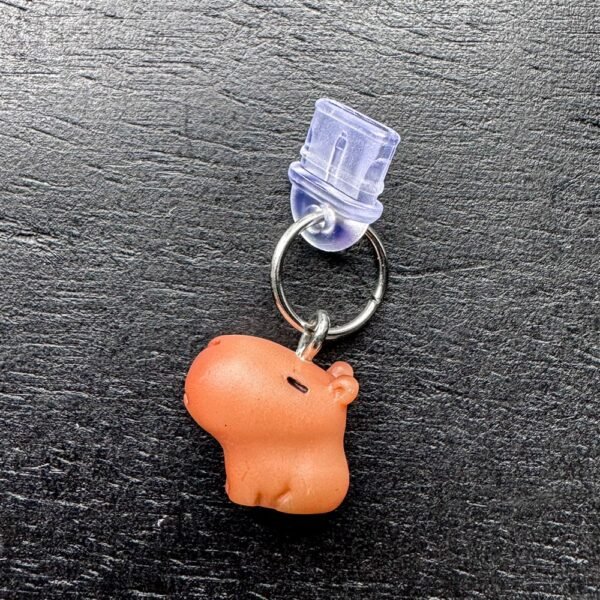 Leuke Capybara Kindle Charm voor boekenliefhebbers. Kawaii Kindle charme en Kindle stofstop voor e-lezers, Kobo en telefoons. Fun Kindle lezer geschenk.